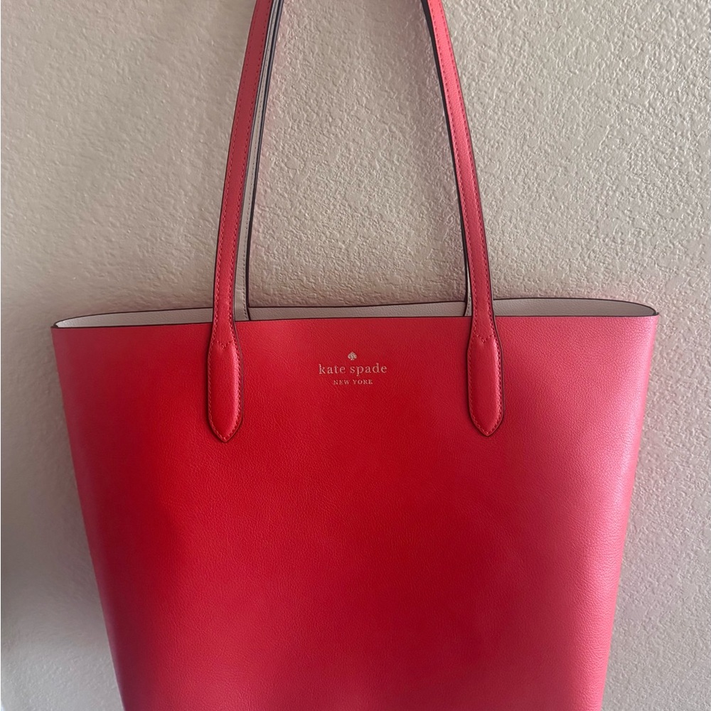 Kate Spade Orange and Cream Ava Reversible Tote Bag